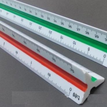 Thước tỷ lệ 3 cạnh STAEDTLER 561-98