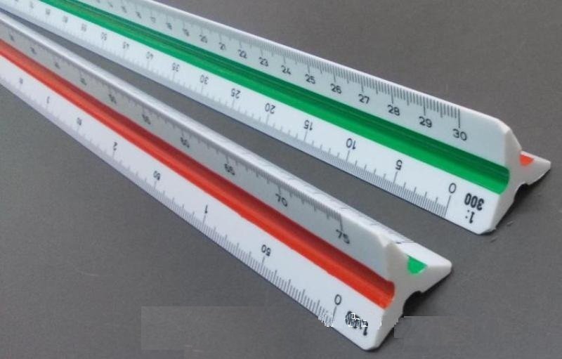 Thước tỷ lệ 3 cạnh STAEDTLER 561-98